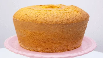 Bolo de cenoura fofinho: receita fácil