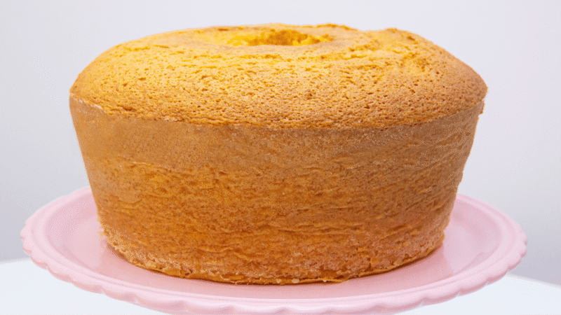 Bolo de cenoura fofinho: receita fácil